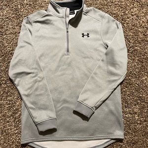 Under Armour Sweatshirt